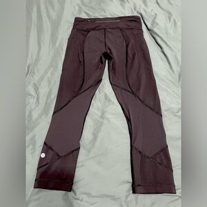 Lululemon - size 6 - black train leggings